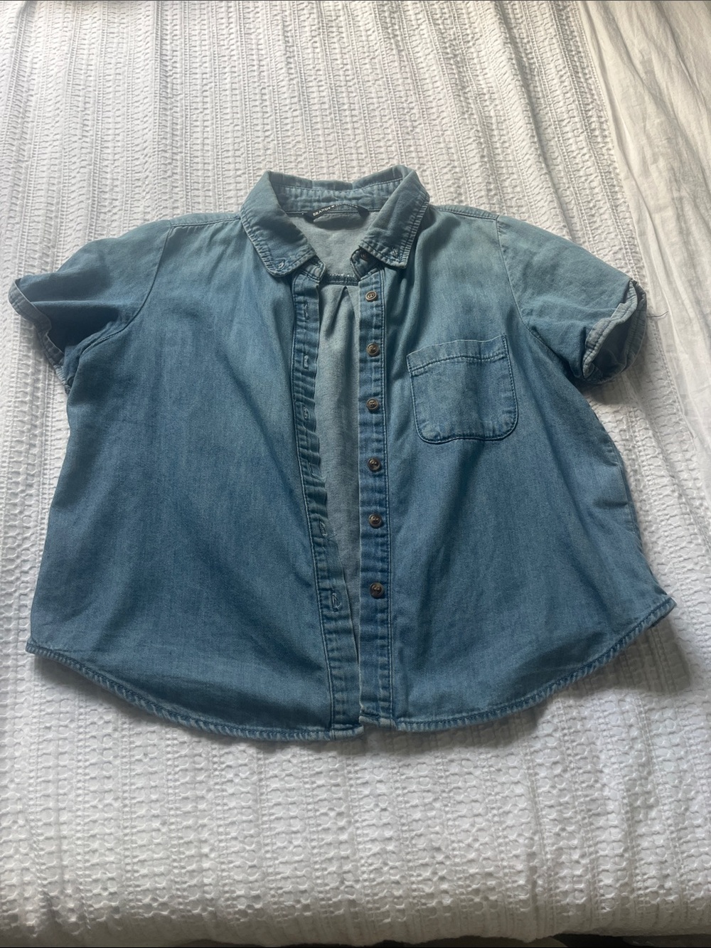 Brandy Melville Light Blue Short-Sleeve Denim Button-Up